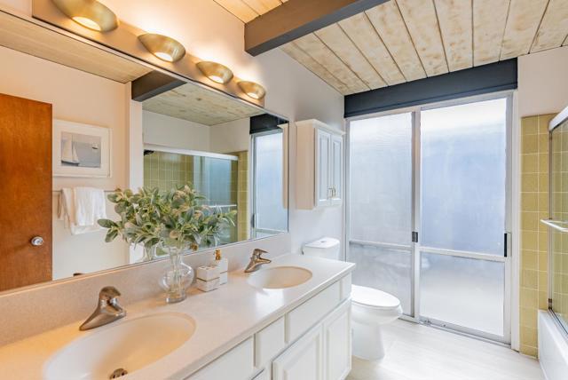 941 Pendleton Avenue, Sunnyvale CA: https://media.crmls.org/mediaz/4004467a-9c25-4110-9a0f-163907a5bf30.jpg