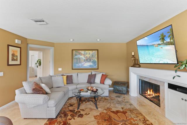 11464 Alborada, San Diego CA: https://media.crmls.org/mediaz/4007f767-42ad-4b6d-966f-676917ae96ad.jpg
