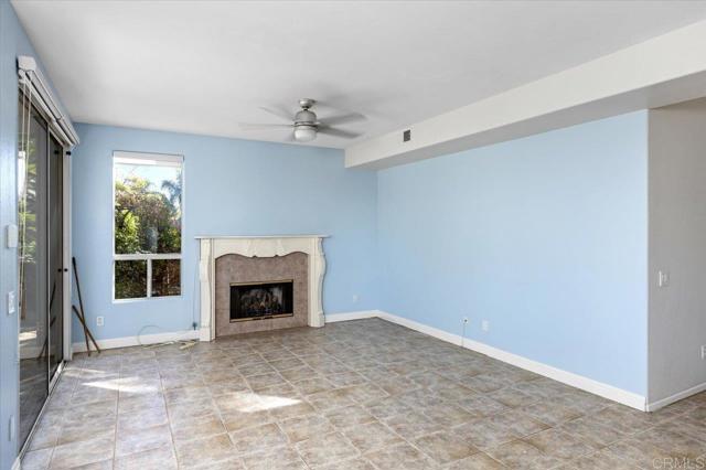 Detail Gallery Image 24 of 33 For 4976 Bella Collina St, Oceanside,  CA 92056 - 5 Beds | 3 Baths