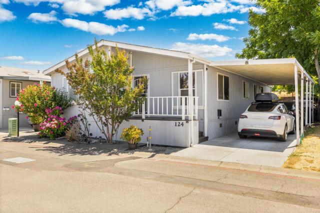 1220 Tasman Drive, Sunnyvale CA: https://media.crmls.org/mediaz/4008dfe7-e076-45bc-965d-818305ea034c.jpg