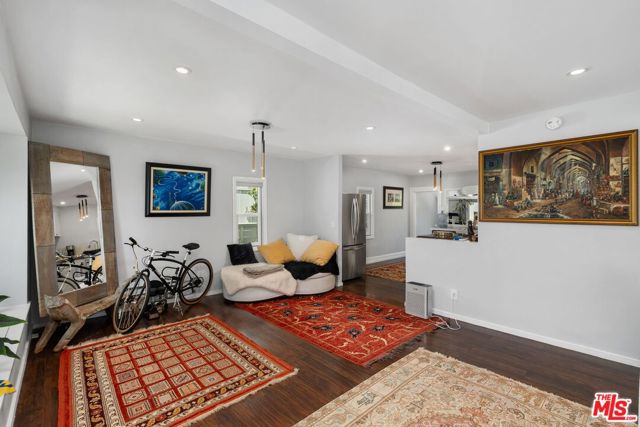 340 Rennie Avenue photo 10