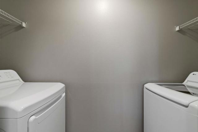 1060 S 3rd Street, San Jose CA: https://media.crmls.org/mediaz/400a1ddf-cb23-40d0-9158-a06cff8be625.jpg