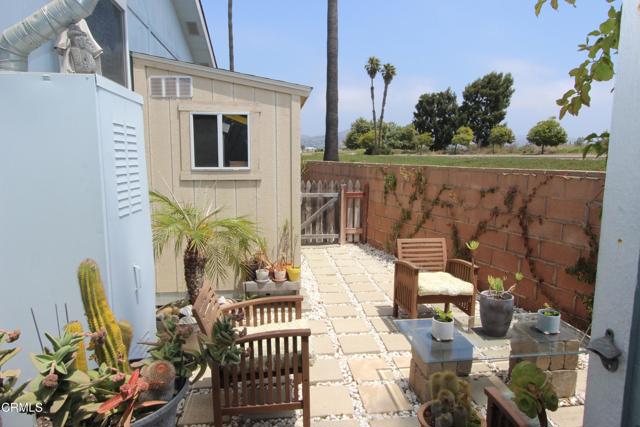 1215 Anchors Way Way, Ventura CA: https://media.crmls.org/mediaz/400b6402-be84-48e1-a9d1-ff6b3ee5e7e0.jpg