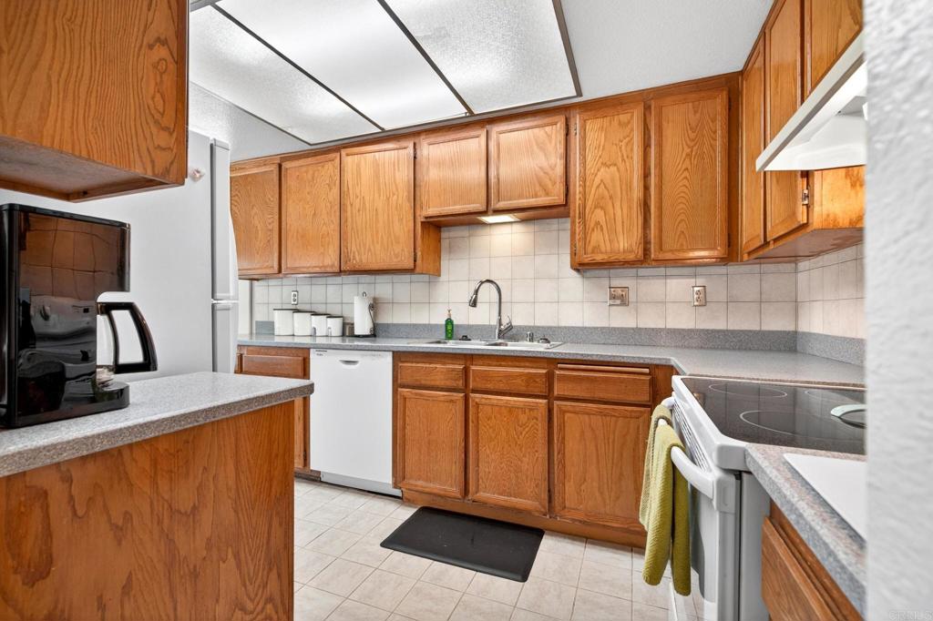 1651 Juniper Street - photo 14