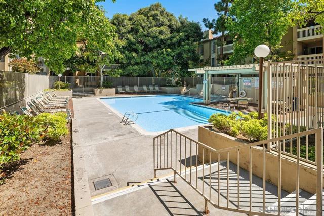 1855 Diamond St, San Diego CA: https://media.crmls.org/mediaz/400c7349-e5f6-43ec-bcda-f00df1a32086.jpg