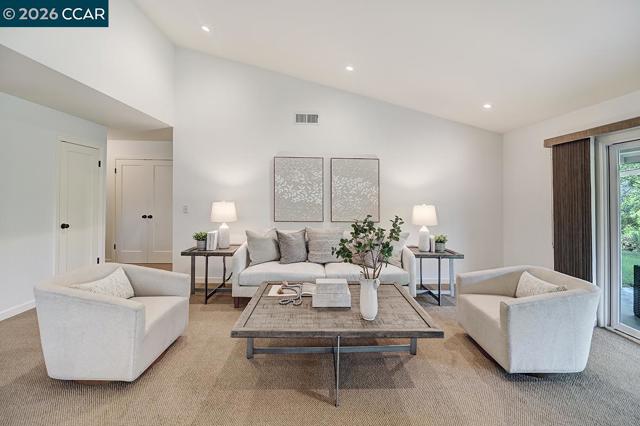 Image 25 of 58 For 925 Terra California Dr  6