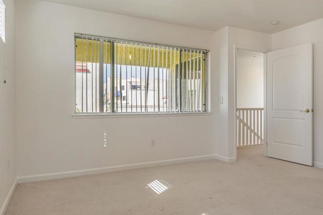 2561 Park Boulevard, Palo Alto CA: https://media.crmls.org/mediaz/400cee10-6a45-4c3f-b3fe-fe469025f770.jpg