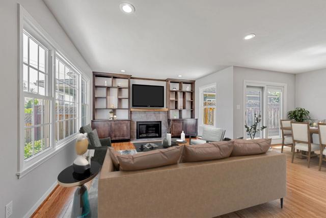 520 Topaz Street, Redwood City CA: https://media.crmls.org/mediaz/400db057-0004-43cf-91d3-61d03004e3f9.jpg