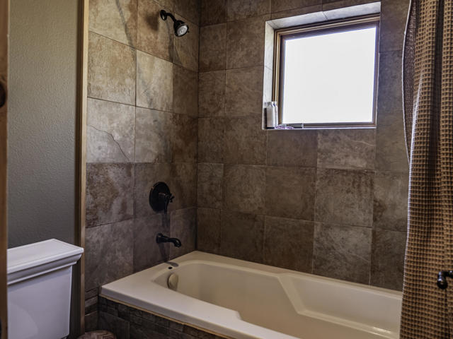 61072 Devils Ladder Road, Mountain Center CA: https://media.crmls.org/mediaz/400ee55a-3e99-4ebb-8660-48441172fa39.jpg