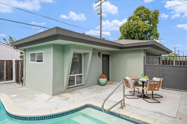 952 Fairfield Avenue, Santa Clara CA: https://media.crmls.org/mediaz/40102edb-91e4-4f9c-9304-28a3f2c10054.jpg
