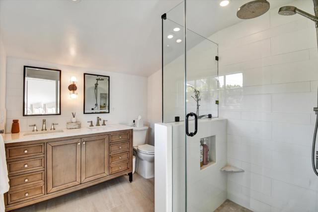 901 Laurel, San Mateo CA: https://media.crmls.org/mediaz/401063c4-7dd6-46ab-8a7e-297b2ab09815.jpg