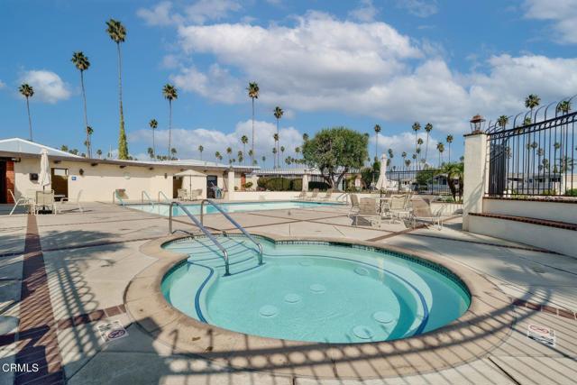 Detail Gallery Image 37 of 45 For 1215 Anchors Way #13,  Ventura,  CA 93001 - 3 Beds | 2 Baths