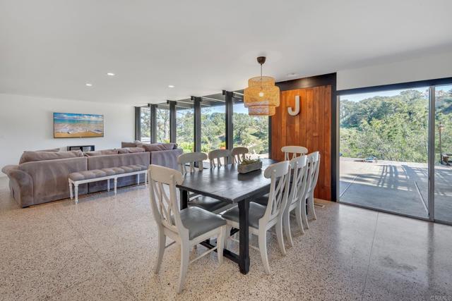 Image 40 of 74 For 1234 Oribia Rd