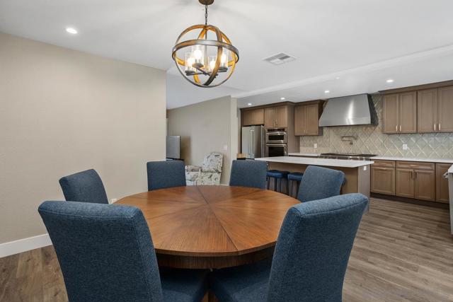 2112 Park Dale Ln, Encinitas CA: https://media.crmls.org/mediaz/40122ca4-c2dc-4c25-967c-ac19f0561970.jpg