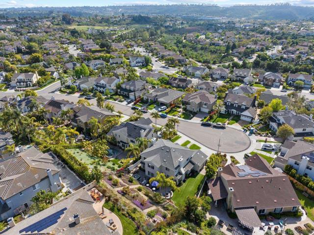 2848 Camino Serbal, San Diego CA: https://media.crmls.org/mediaz/4013363e-6749-46c0-ac9a-04fb6d0fc9dd.jpg