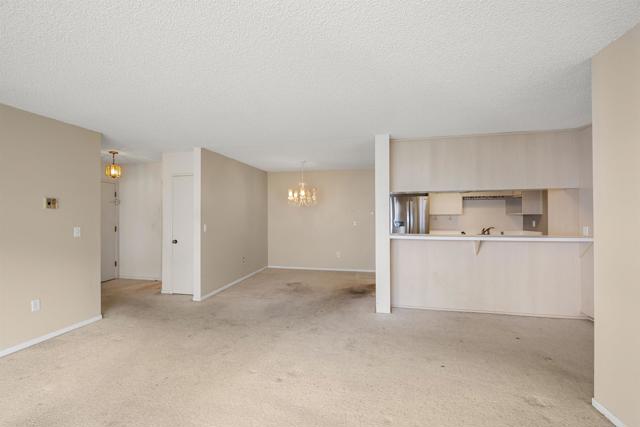Detail Gallery Image 7 of 26 For 6780 Friars Rd #321,  San Diego,  CA 92108 - 2 Beds | 2 Baths