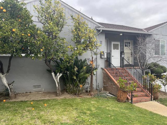 112 42nd Avenue, San Mateo CA: https://media.crmls.org/mediaz/4013bcff-88ff-4c37-beb4-973e86836b48.jpg