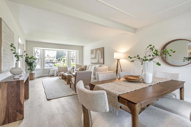 743 Silver Pine Court, Sunnyvale CA: https://media.crmls.org/mediaz/40140916-b6e8-43d8-8247-b1bf89641877.jpg