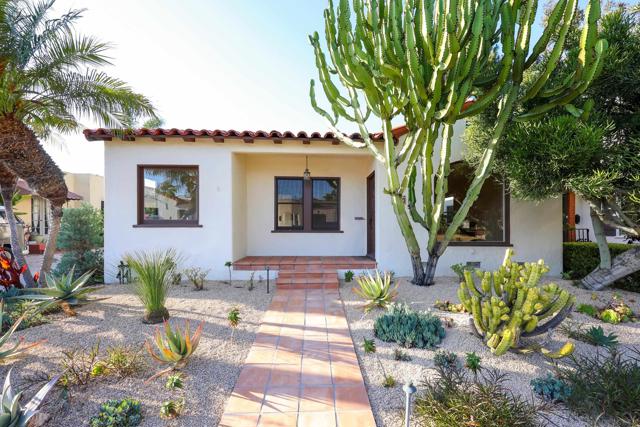 1430 Golden Gate Drive, San Diego CA: https://media.crmls.org/mediaz/401549ec-e027-4d6d-99e7-df4b2f3a4580.jpg