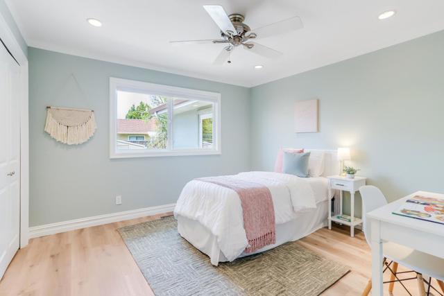 Image 26 of 40 For 989 Coeur D Alene Way