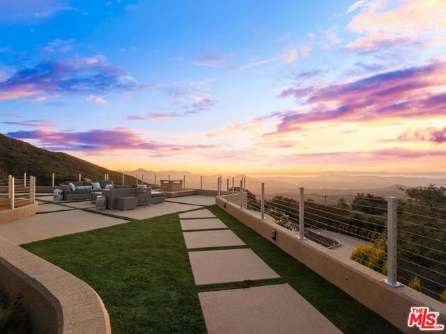 Drew Fenton | 415 Stunt Road Calabasas CA | MLS: 7285936
