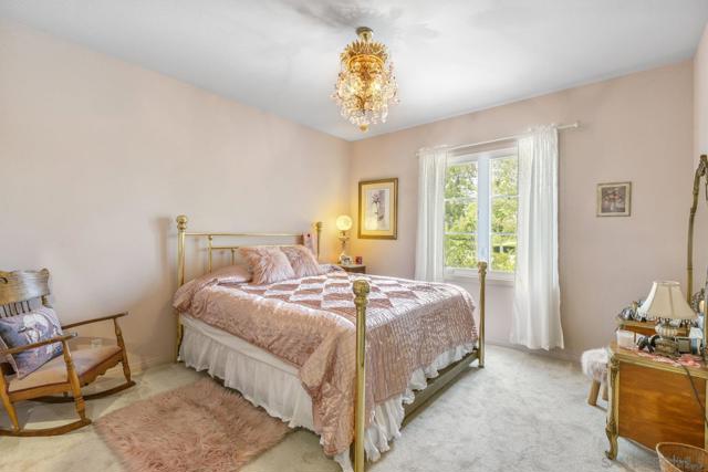 2505 Monterey Glen, Escondido CA: https://media.crmls.org/mediaz/4016b74d-dec0-4d5b-a64f-b296540050ea.jpg