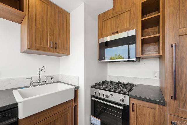 4608 Georgia St, San Diego CA: https://media.crmls.org/mediaz/4016c533-77bb-4c8c-9be8-2abf4368c498.jpg
