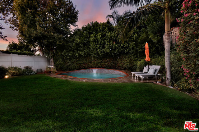 12359 Califa Street photo 68