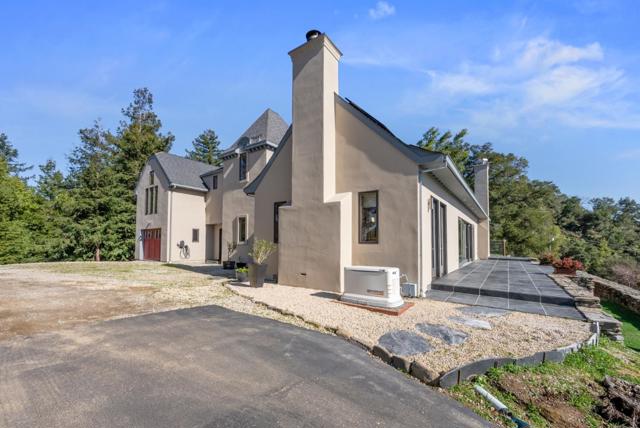 15220 Upper Ellen Road, Los Gatos CA: https://media.crmls.org/mediaz/40173ecc-6c42-4686-9d58-721d52bb48b9.jpg