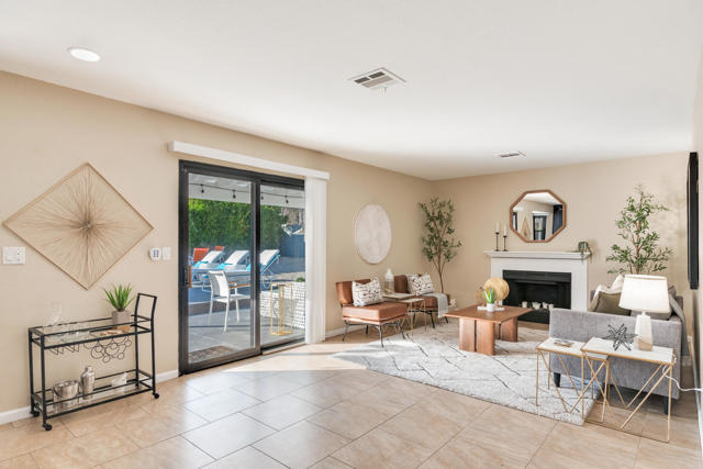2003 N Sandra Road, Palm Springs, CA 92262