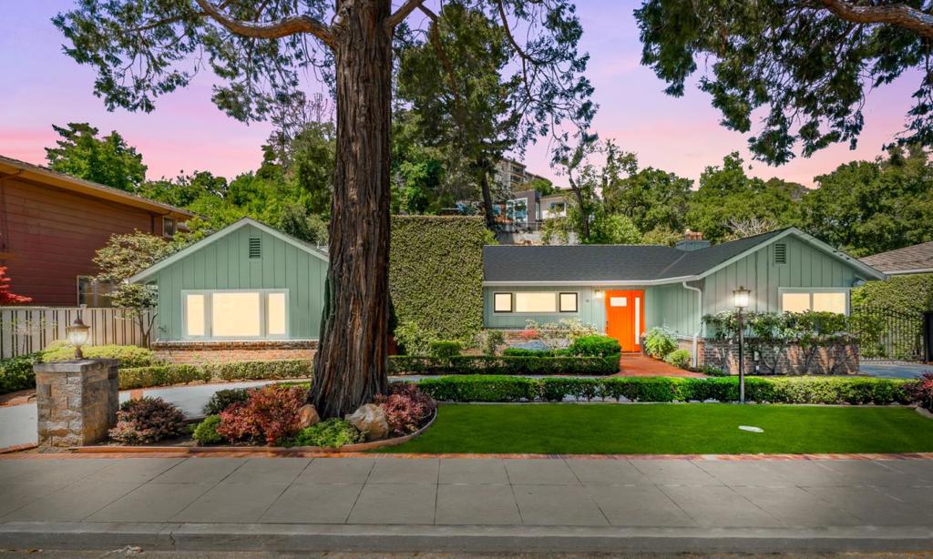 60 El Cerrito Avenue