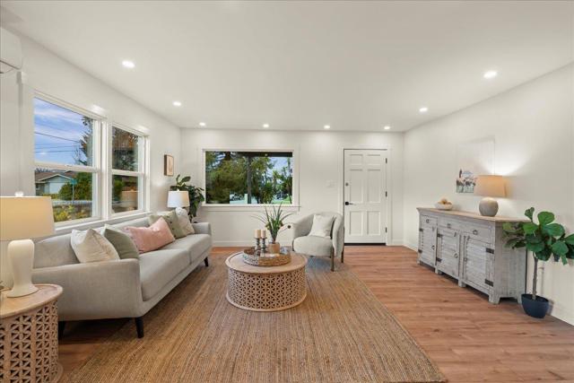 101 Graham Avenue, Santa Cruz CA: https://media.crmls.org/mediaz/401b2c2a-a9a7-4d87-baef-3426a8c0c27a.jpg