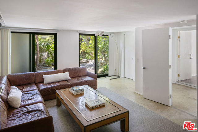 Drew Fenton | 30611 Las Estrellas Drive Malibu CA | MLS: 7423493 Drew Fenton | 30611 Las Estrellas Drive Malibu CA | MLS: 7423493