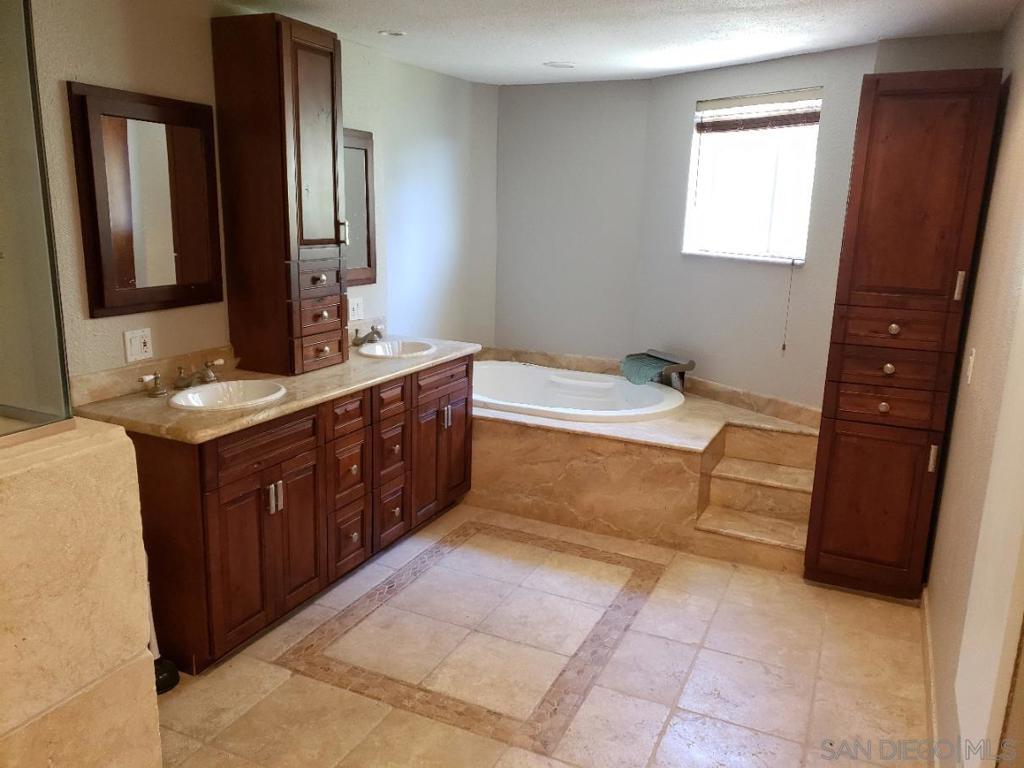 2415 La France St. - photo 15