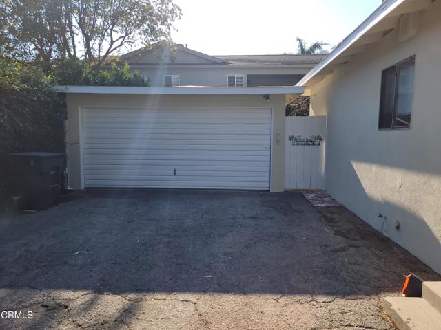 709 N Holliston Avenue, Pasadena CA: https://media.crmls.org/mediaz/401c8ca3-aa40-40ff-9369-bc4e4692744e.jpg