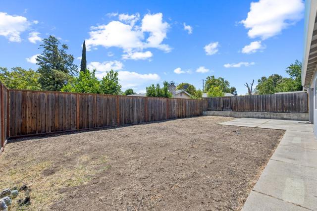 61 Galleon Way, Pittsburg CA: https://media.crmls.org/mediaz/401d10ab-cad5-4f6e-b8ed-d468d51d3b92.jpg