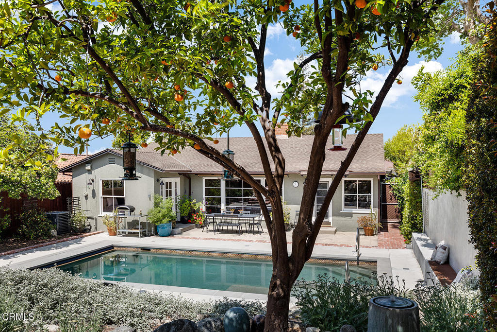 1024 E Walnut AvenueBurbank img 19