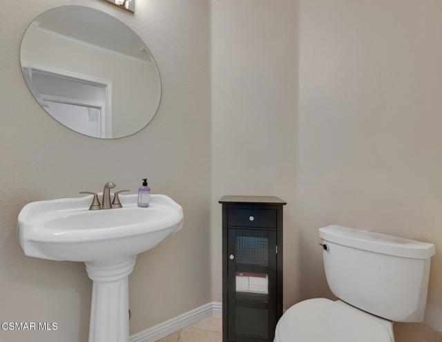 180 Windrose Drive, Newbury Park CA: https://media.crmls.org/mediaz/401db651-0d09-45f6-9f61-ad4f8699c82b.jpg