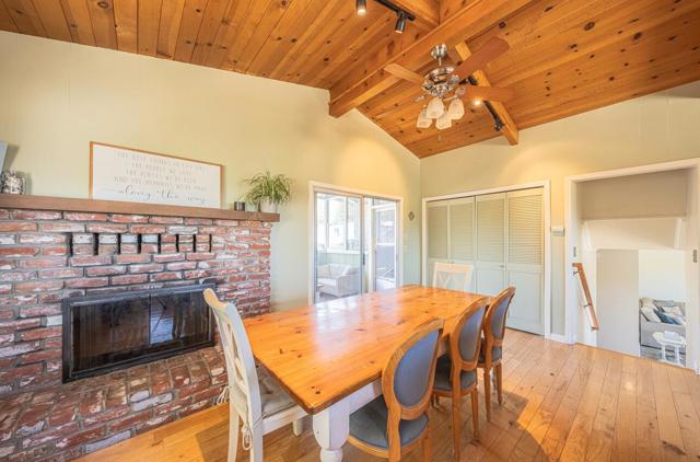 394 Mesa Road, Salinas CA: https://media.crmls.org/mediaz/401e9a58-876d-4570-94ae-6296b76ed28b.jpg