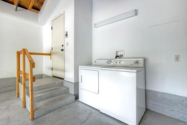 4781 ARGOSY LANE, Carlsbad CA: https://media.crmls.org/mediaz/401f5ed2-1960-403d-97c6-dd599fb294cb.jpg