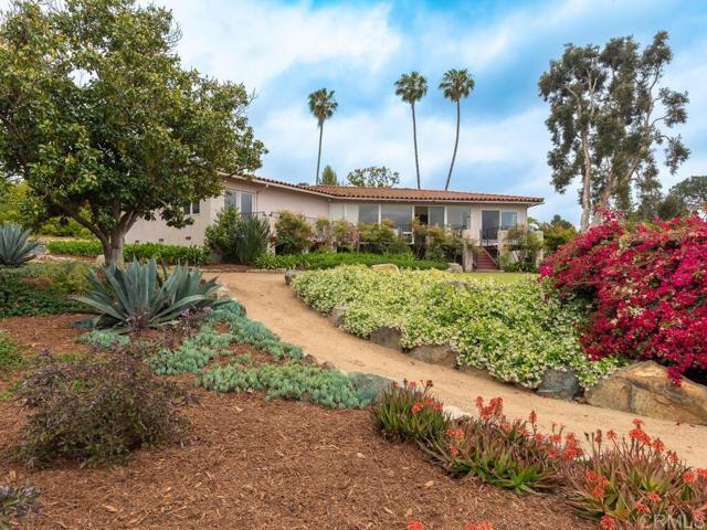 6418 Paseo Delicias, Rancho Santa Fe CA: https://media.crmls.org/mediaz/401f9682-2bc2-4067-bb14-6e8140c8f61f.jpg