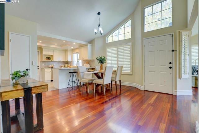 1228 Copper Peak Ln, San Jose CA: https://media.crmls.org/mediaz/40213b19-0d8c-46c2-96e3-600edb4337c0.jpg