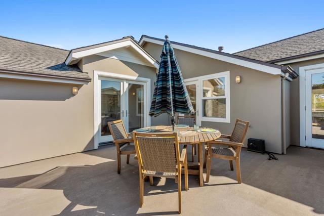 2200 Dolphin Drive, Aptos CA: https://media.crmls.org/mediaz/4021a2a7-8a86-48a3-9259-1e64fe2ec0f6.jpg