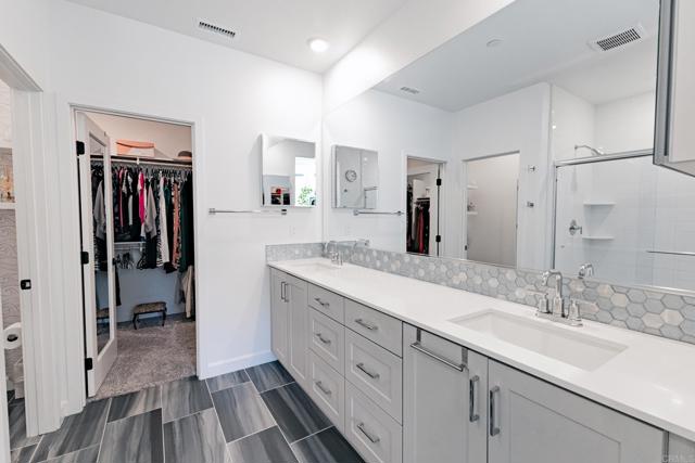 Detail Gallery Image 23 of 51 For 10405 Galen Way, San Diego,  CA 92126 - 3 Beds | 3 Baths