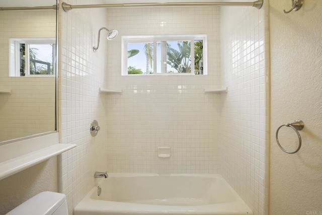 Detail Gallery Image 22 of 24 For 158 Jupiter St, Encinitas,  CA 92064 - 3 Beds | 3/1 Baths