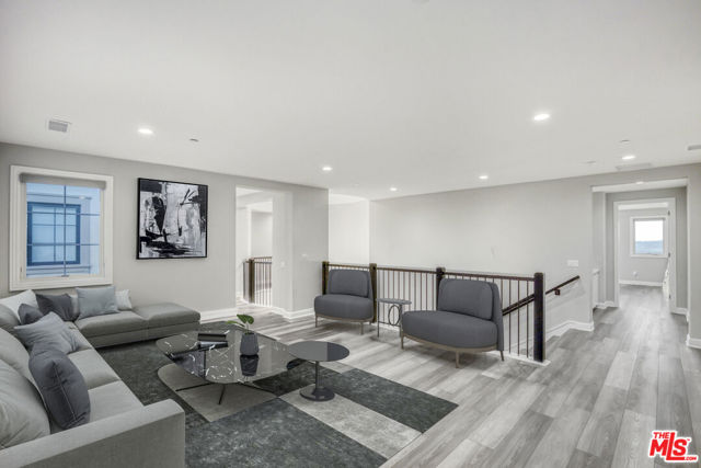 20254 Liverpool Way, Porter Ranch CA: https://media.crmls.org/mediaz/40243fb4-07ef-47c5-978a-c3b781d40cda.jpg