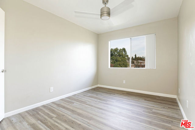 1102 W Calle Del Sol, Azusa CA: https://media.crmls.org/mediaz/4024538e-f022-4d3d-b89c-be80c6593ec9.jpg