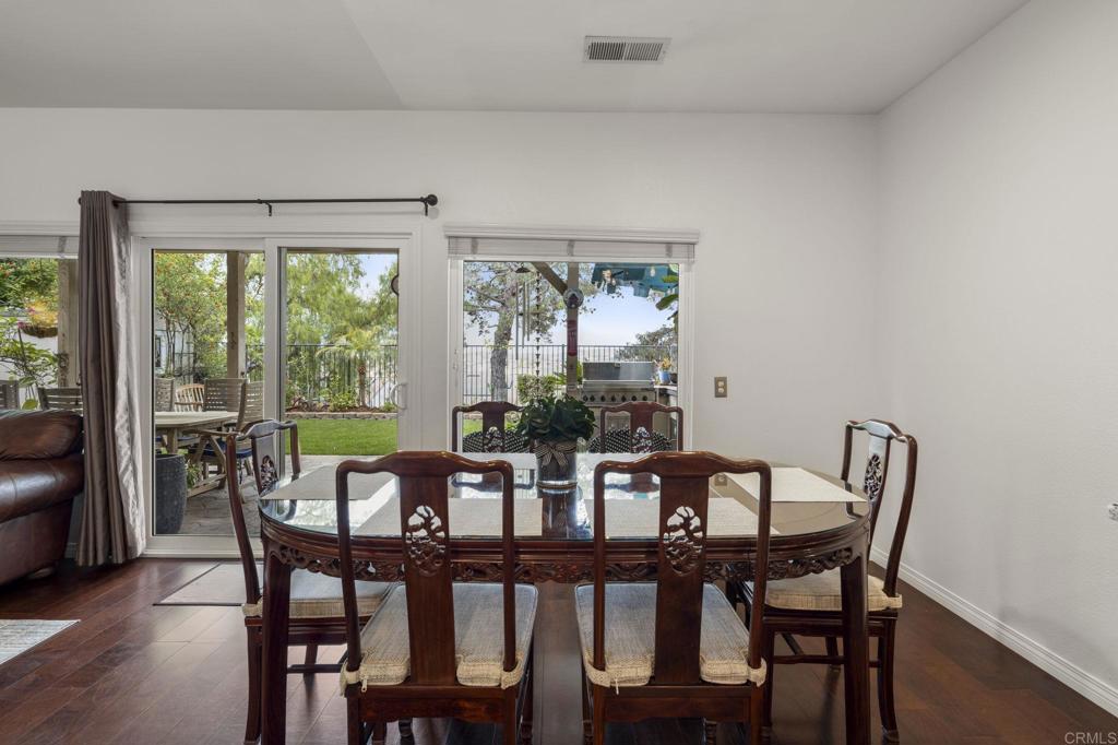 730 Foxhall Court - photo 7