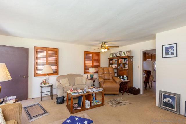 231 E, Coronado CA: https://media.crmls.org/mediaz/40271fac-8934-486c-a79b-d8ab3453497d.jpg