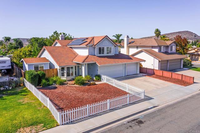 Detail Gallery Image 9 of 48 For 4499 Pebble Beach Dr, Oceanside,  CA 92057 - 4 Beds | 3 Baths